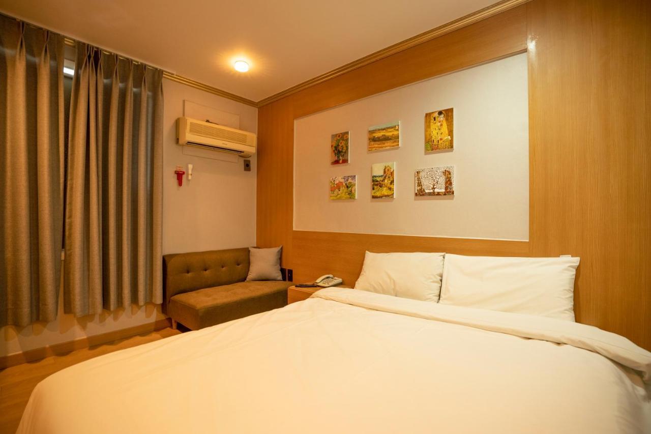 Jeju Stay Hotel Bagian luar foto