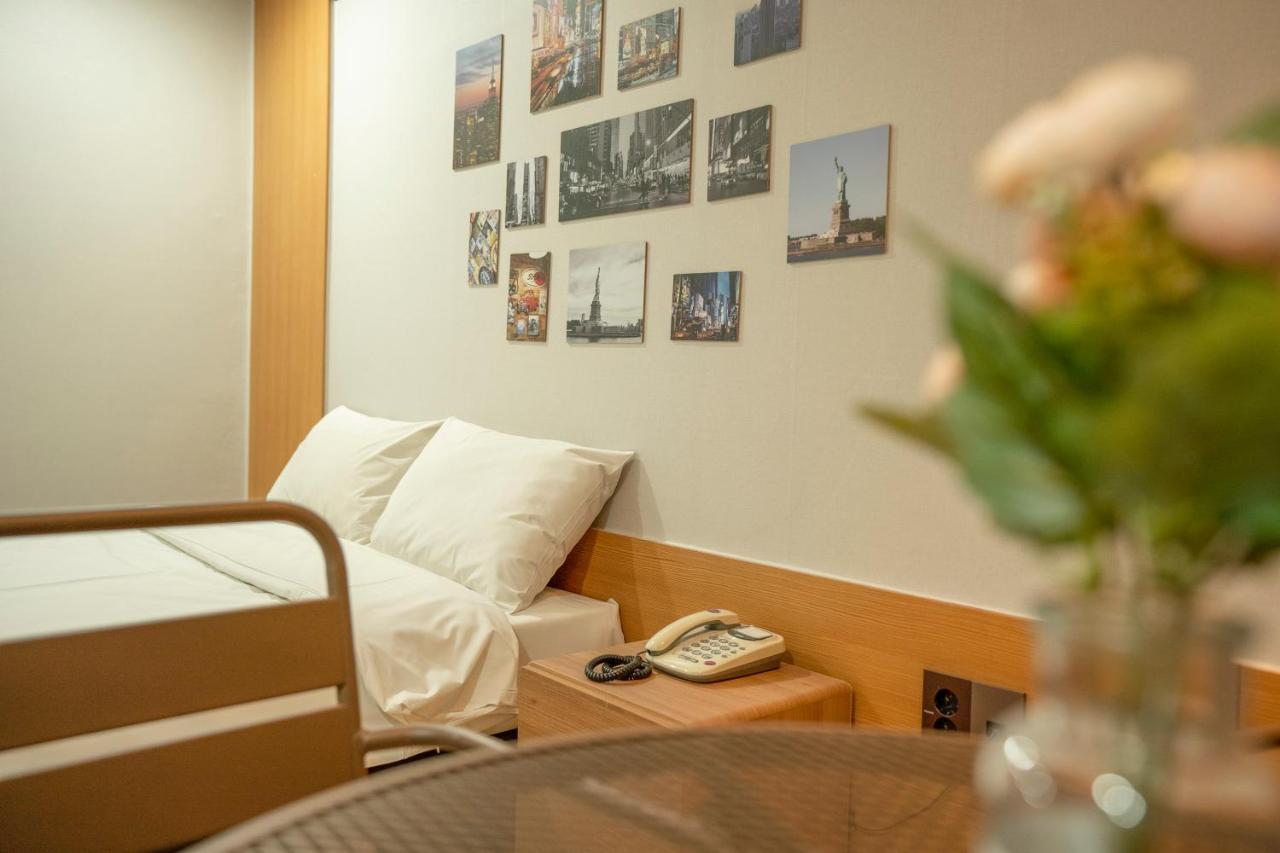Jeju Stay Hotel Bagian luar foto
