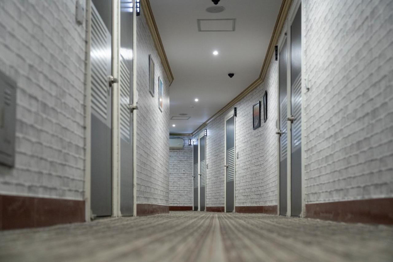 Jeju Stay Hotel Bagian luar foto