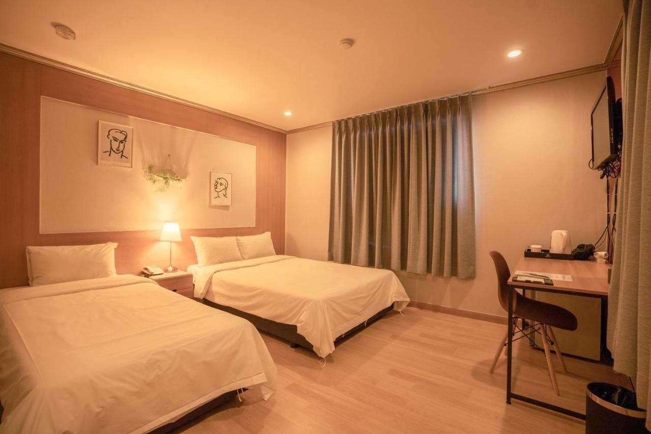 Jeju Stay Hotel Bagian luar foto